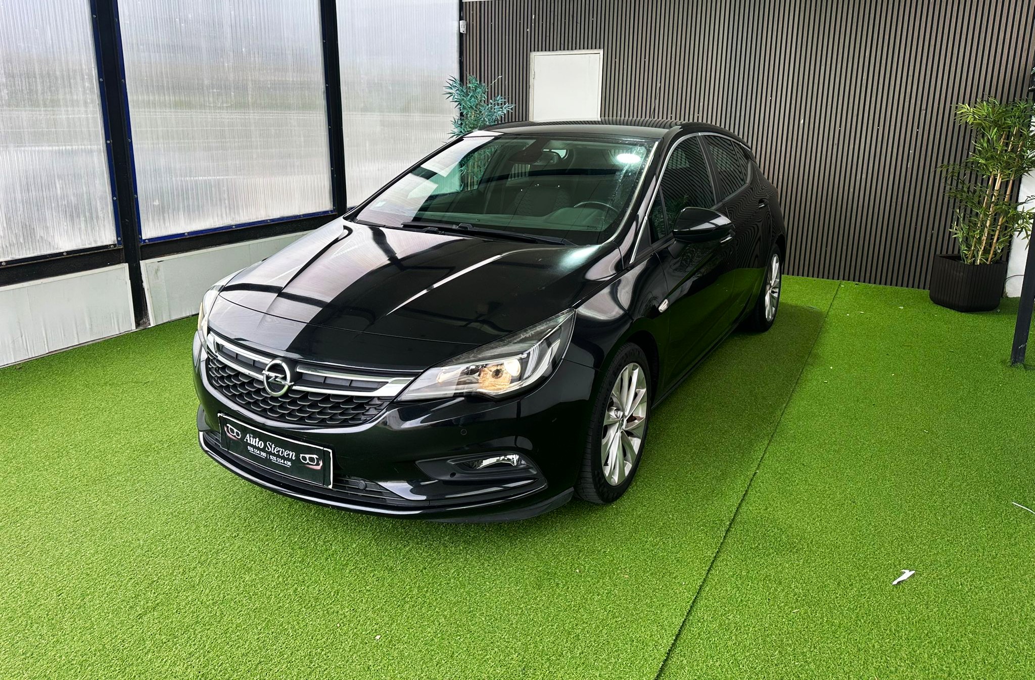Opel Astra Dynamic S/S